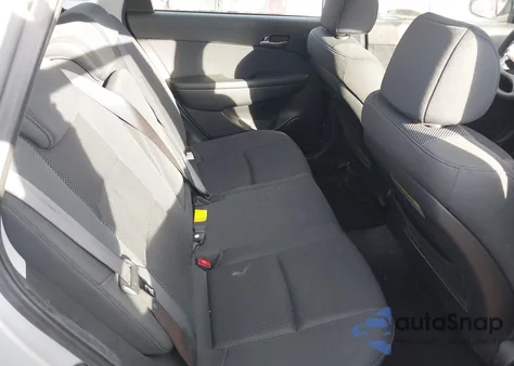 2010 Hyundai Elantra Touring Gls from USA, damaged, VIN KMHDC8AE9AU057935